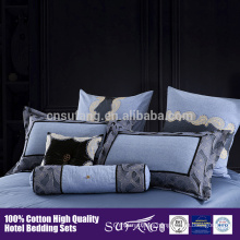 2017 Amazon Hot Sale Samples avaliable linen fabtic Hotel Bedding Queen Size Embroidery Design Bed Set